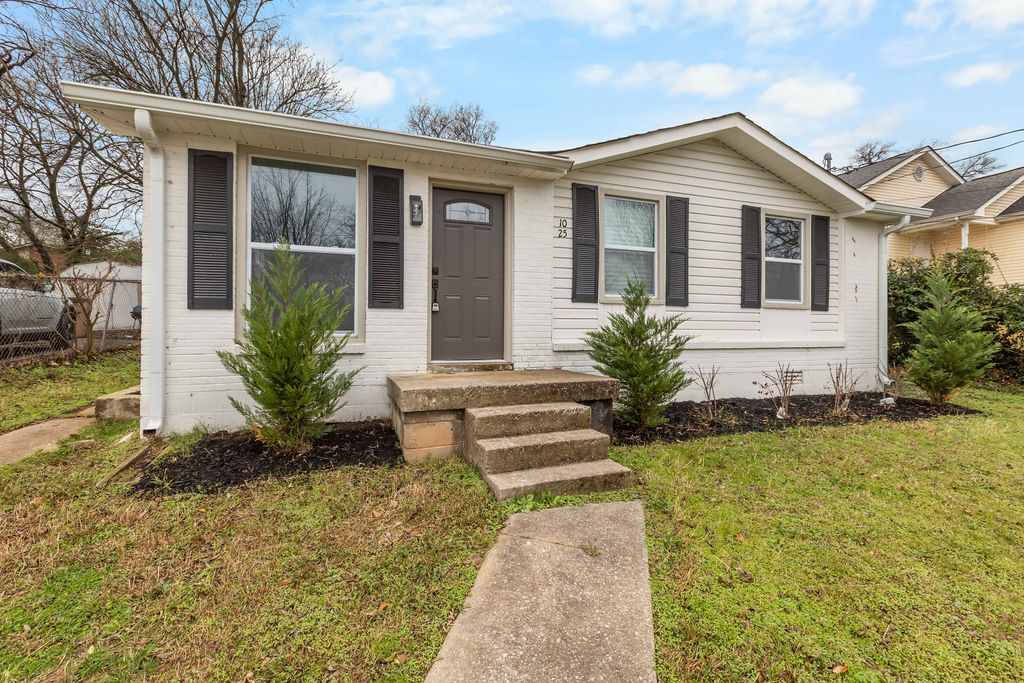 15 door portfolio property exterior